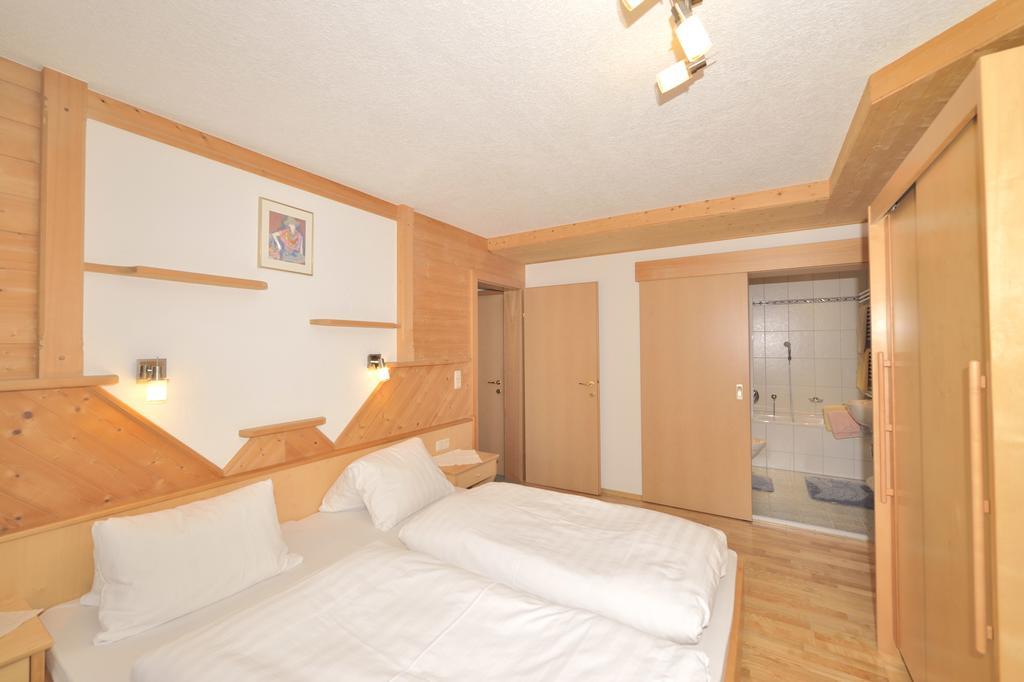 Apartament Haus Rali St. Anton am Arlberg Pokój zdjęcie